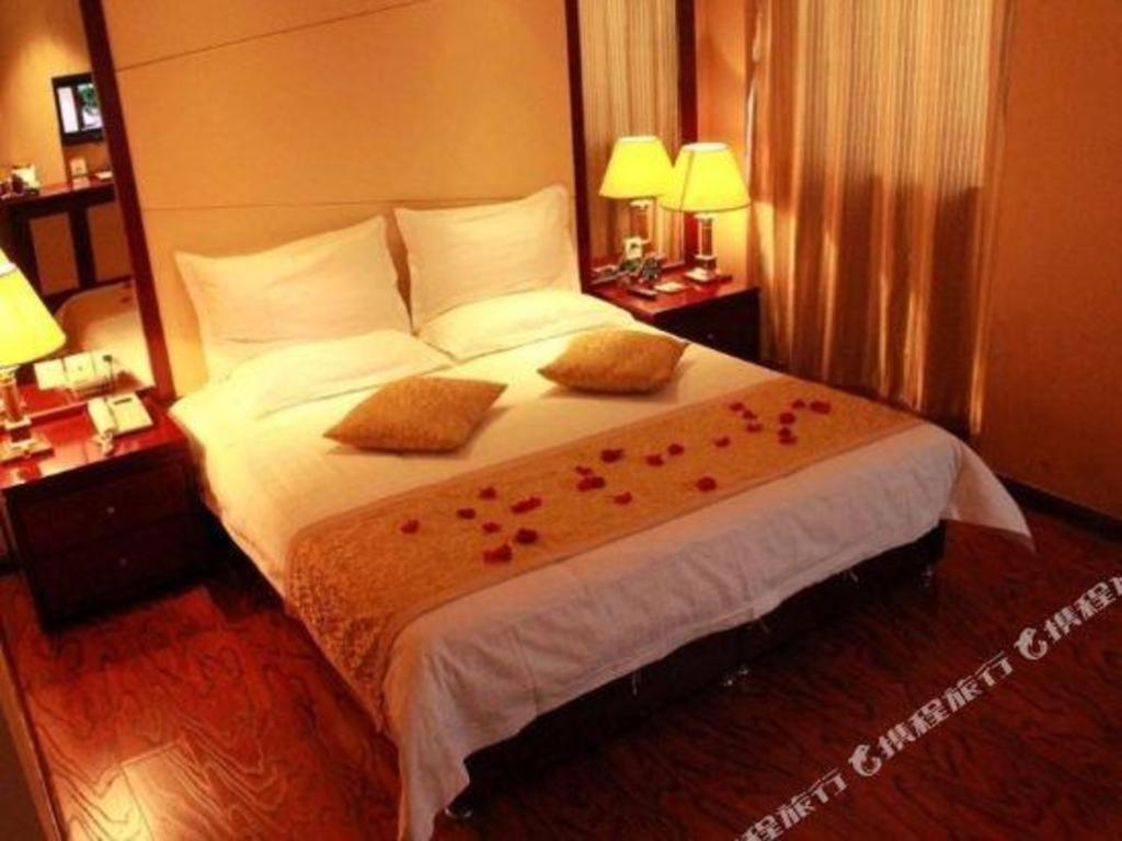 Greentree Inn Taiyuan Pingyang Road Business Hotel Exterior photo