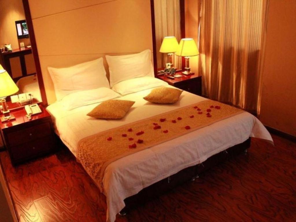 Greentree Inn Taiyuan Pingyang Road Business Hotel Exterior photo
